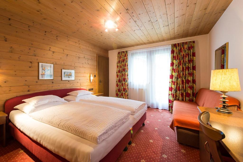 Appartementhaus Holiday Lech am Arlberg Zewnętrze zdjęcie