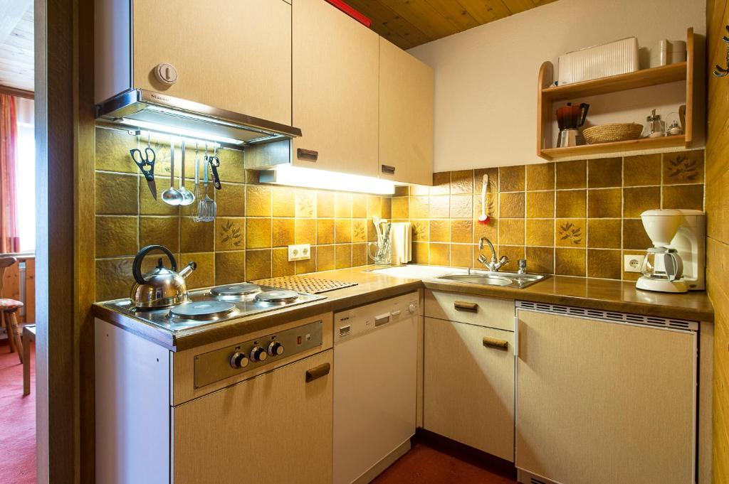 Appartementhaus Holiday Lech am Arlberg Zewnętrze zdjęcie