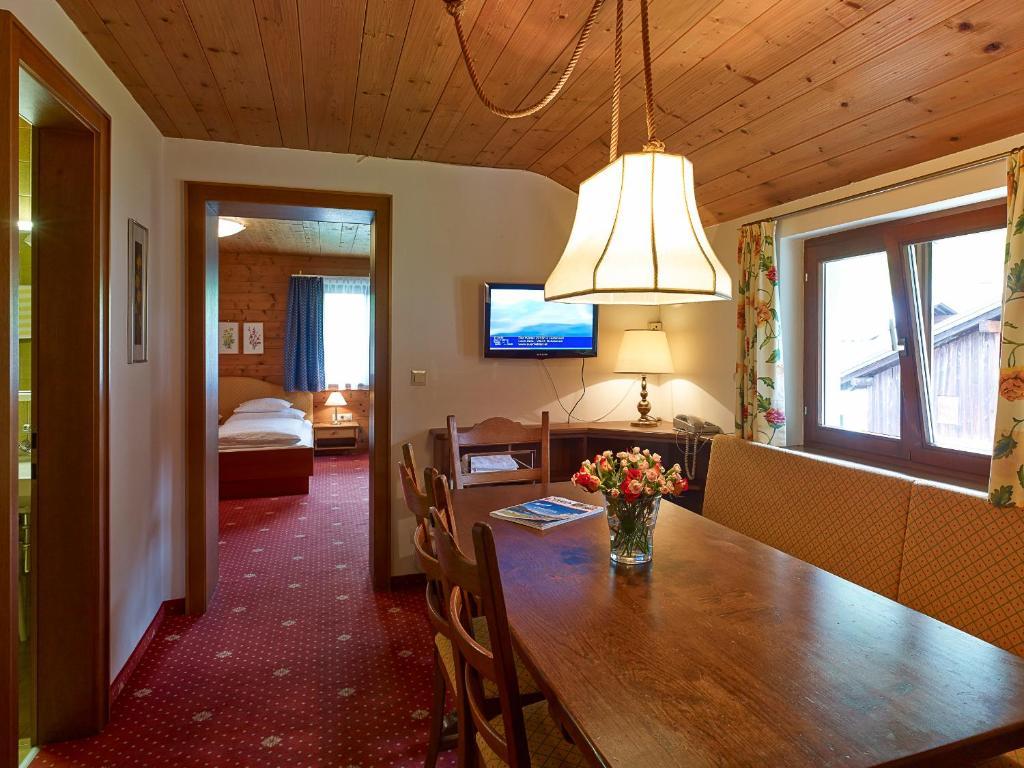 Appartementhaus Holiday Lech am Arlberg Zewnętrze zdjęcie